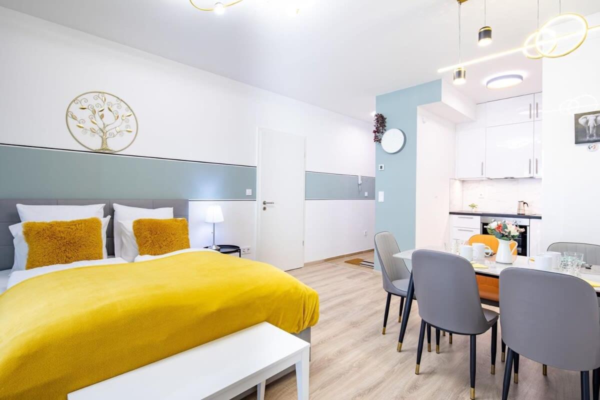 Free Parking - Balcony - Sunny - New Apartamento Budapeste Exterior foto